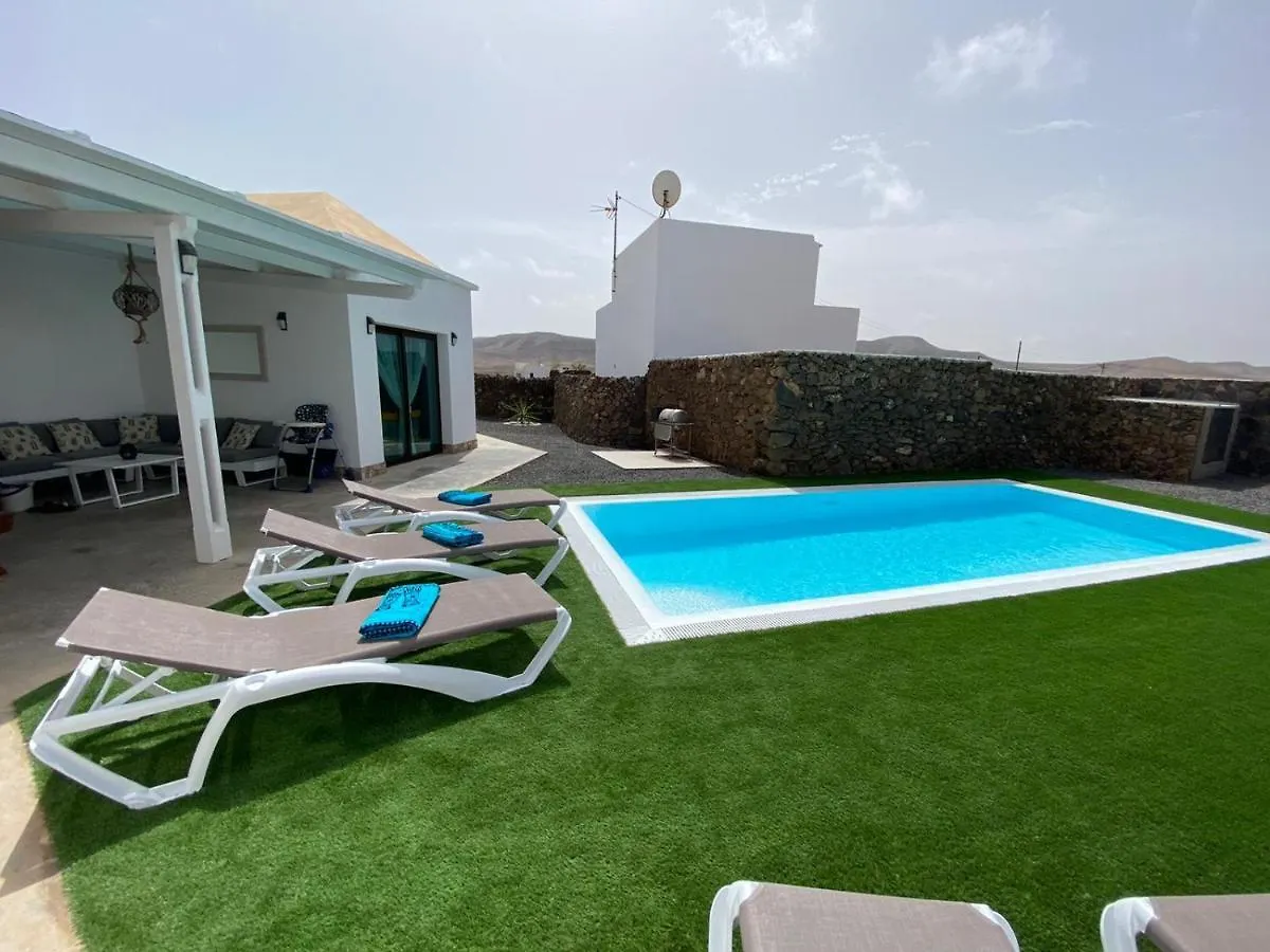 La Era 1 Βίλα Cotillo